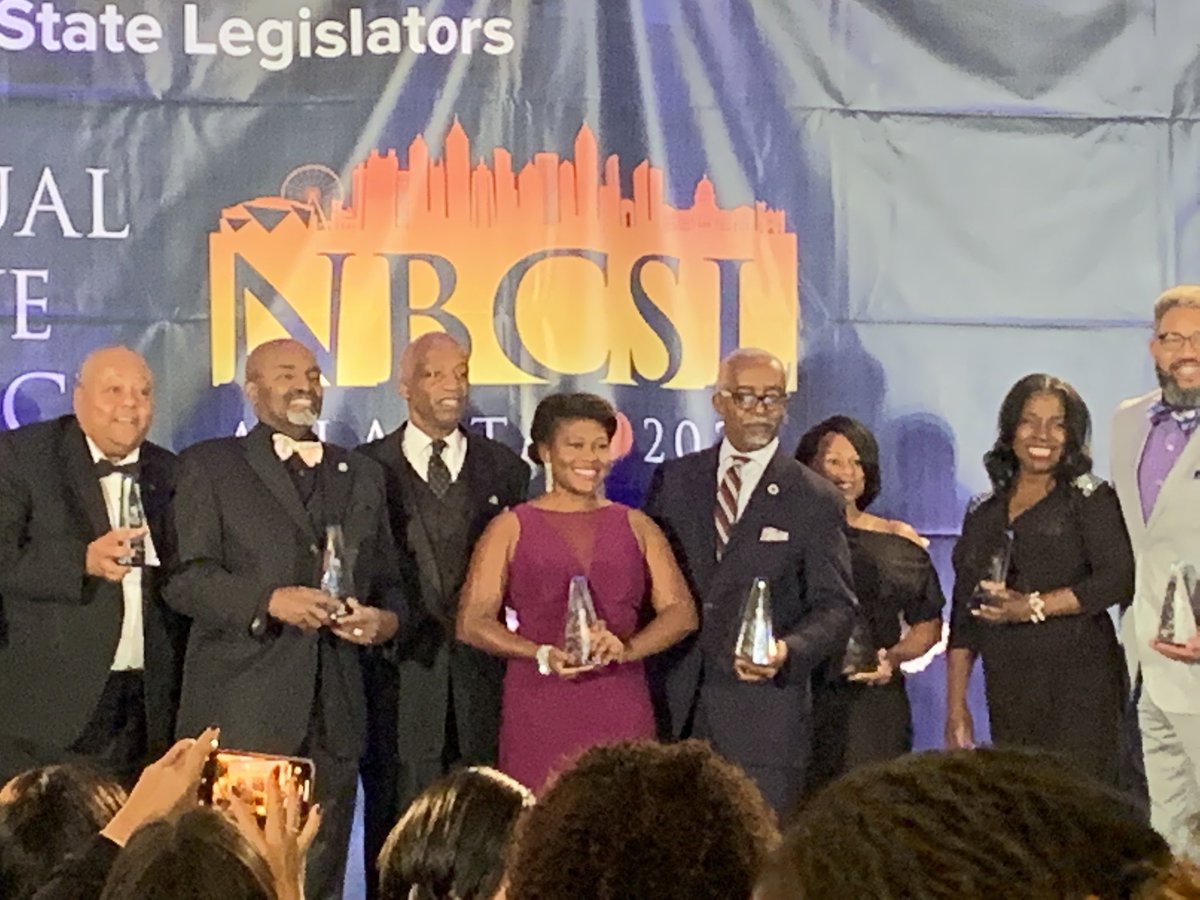 RealTigerWells's tweet image. Another great #NBCSL Annual Awards Ceremony is wrapping up. Always good to see South Carolina represented well and recognized on the National stage. Congrats to @_terryalexander - Region V Legislator of the Year! 

#NBCSL2021 #NBCSLinATL