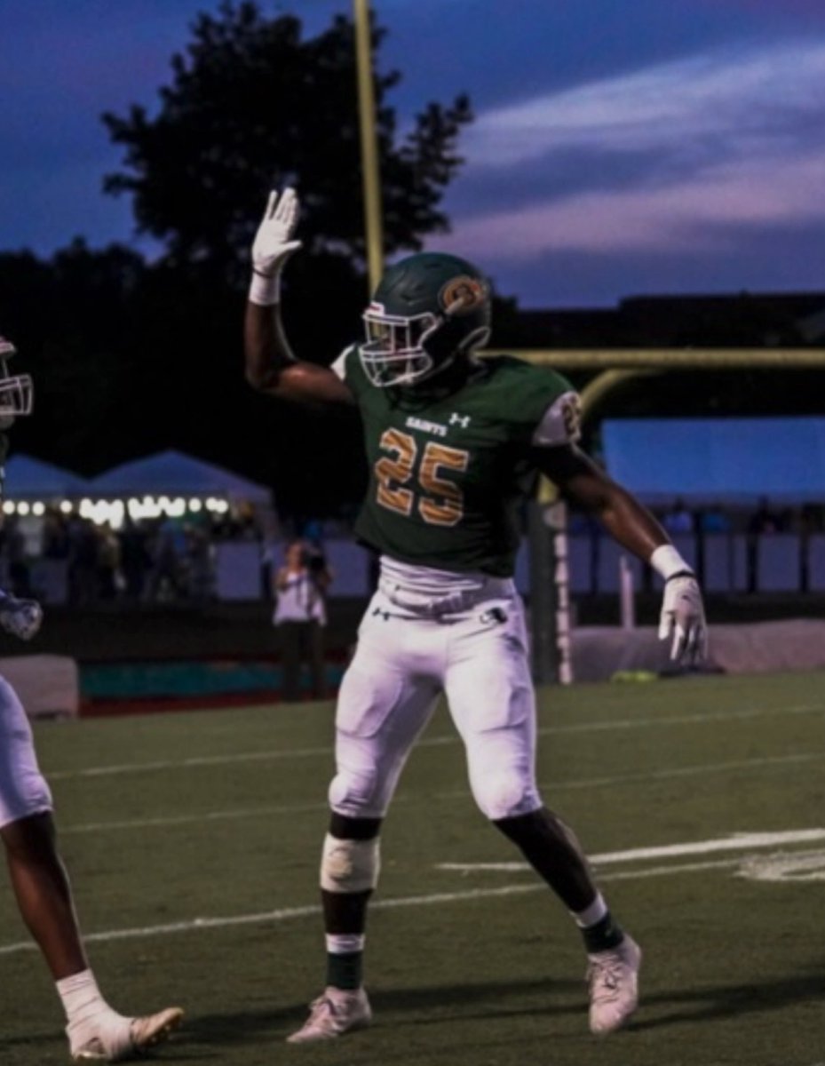KeyronCrawford3's tweet photo. Truly blessed to be selected in National All American Bowl 🙏🏼 @NashvilleAABowl @Football_BCS @CSmithScout @BHoward_11 https://t.co/yB3asEuXPZ