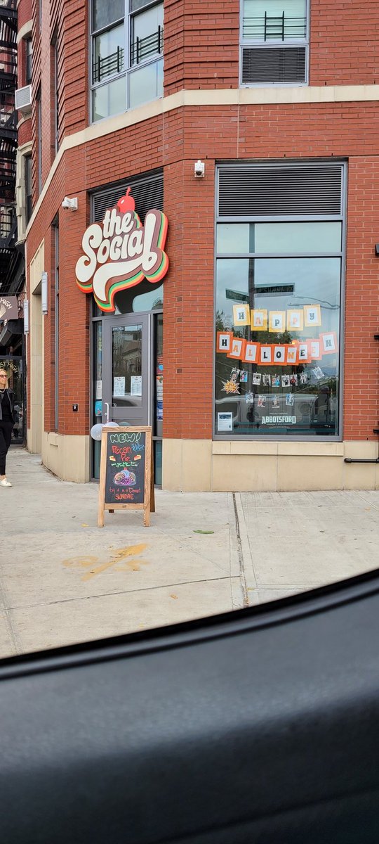 Brooklyn Pinball tweet media