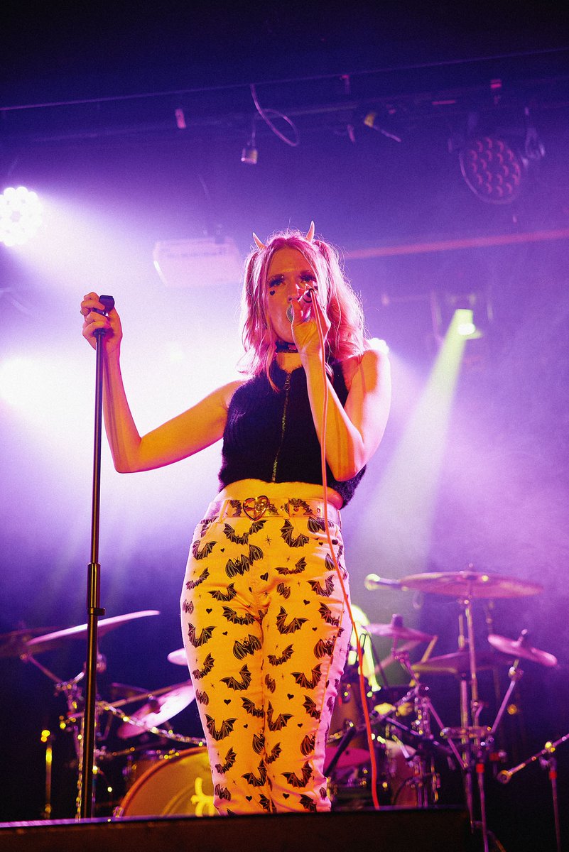 witching_hour__'s tweet photo. oh my GOD it feels good to be back!!! 💕⚡🦇 thank you SO much to everyone who came out last night and helped us celebrate the launch of my debut EP 'book of shadows' ✨😌

📸: sheisaphrodite https://t.co/T4Wmch8Wb9