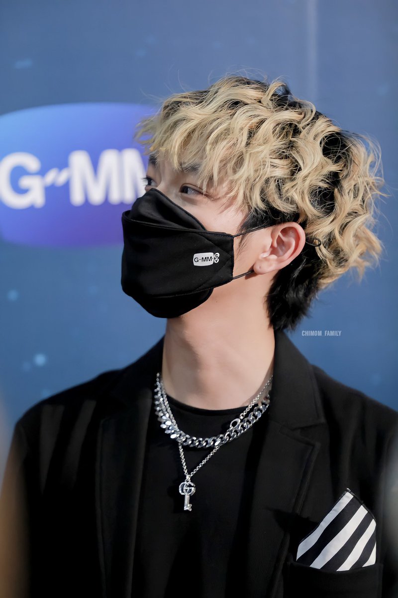 chimon_official's tweet photo. 👀🤗🥰

@Chimonac
#GMMTV2022 
#ChimonWachirawit 
#ชิม่อนไงจะใครหล่ะ https://t.co/mGinaDT7Ch