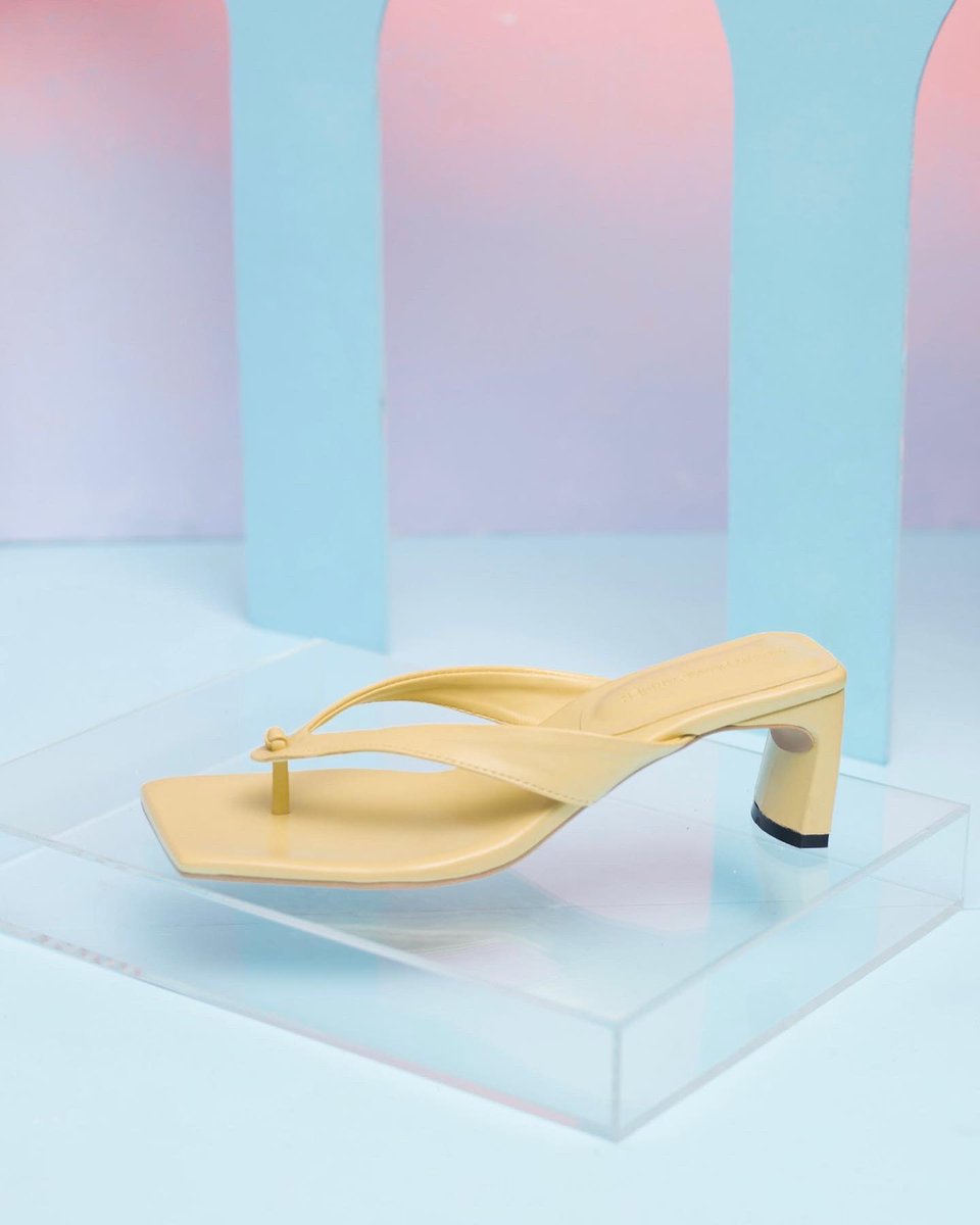 Step up your holiday experience with our KATE Sandals from newest Holiday Shoe Collection! ✨

Here is the link to the Order Form for the Holiday Shoes Collection:
forms.gle/3XYd66zpCxckR1…

Photo: <a href="/migotilyomanila/">Miguel Alomajan</a> 
styling: @titsermila 
set: @rocketsets