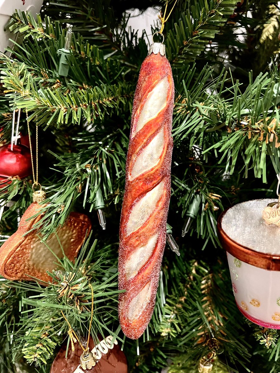 No diggity…I gotta baguette up. #OrnamentofTheDay