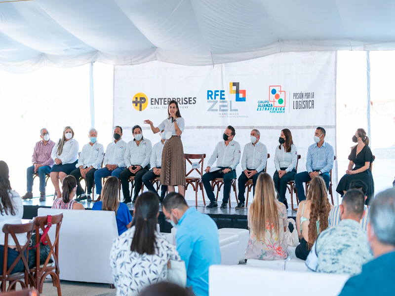 InfoTransportes's tweet photo. #HPEnterprise y @AlianzaEp PONEN EN MARCHA UN RECINTO FISCALIZADO EN MANZANILLO https://t.co/ddiIlIxPK2
#AlianzasEstratégicas #RFEZAL
@AAAPUMAC @Coparmex @GN_MEXICO_ https://t.co/HDcLNbWYWx