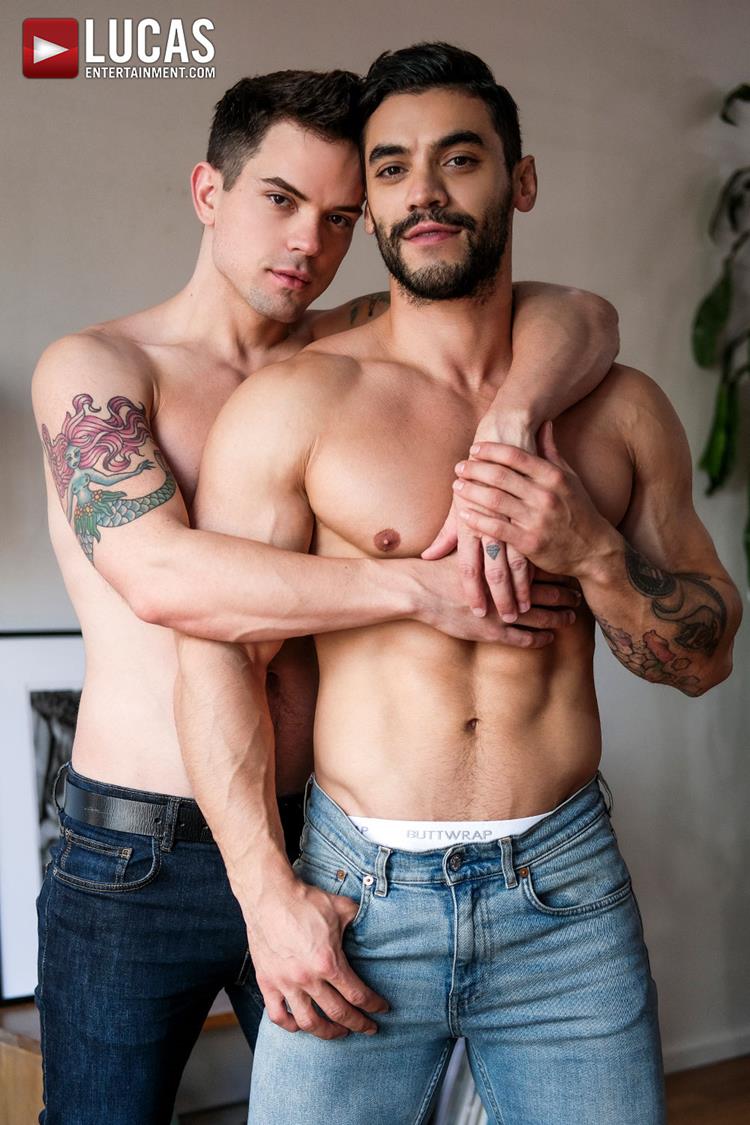 andrewchristian's tweet photo. Our very own @oaradwinwin pleasure ultimate bubble butt bottom @dakotapaynexxx in every way possible. Check them out at @lucasent or >>
https://t.co/Q9JP7ryMjc #lucasmen #lucasentertainment #lucasent https://t.co/PPveLU9Lur