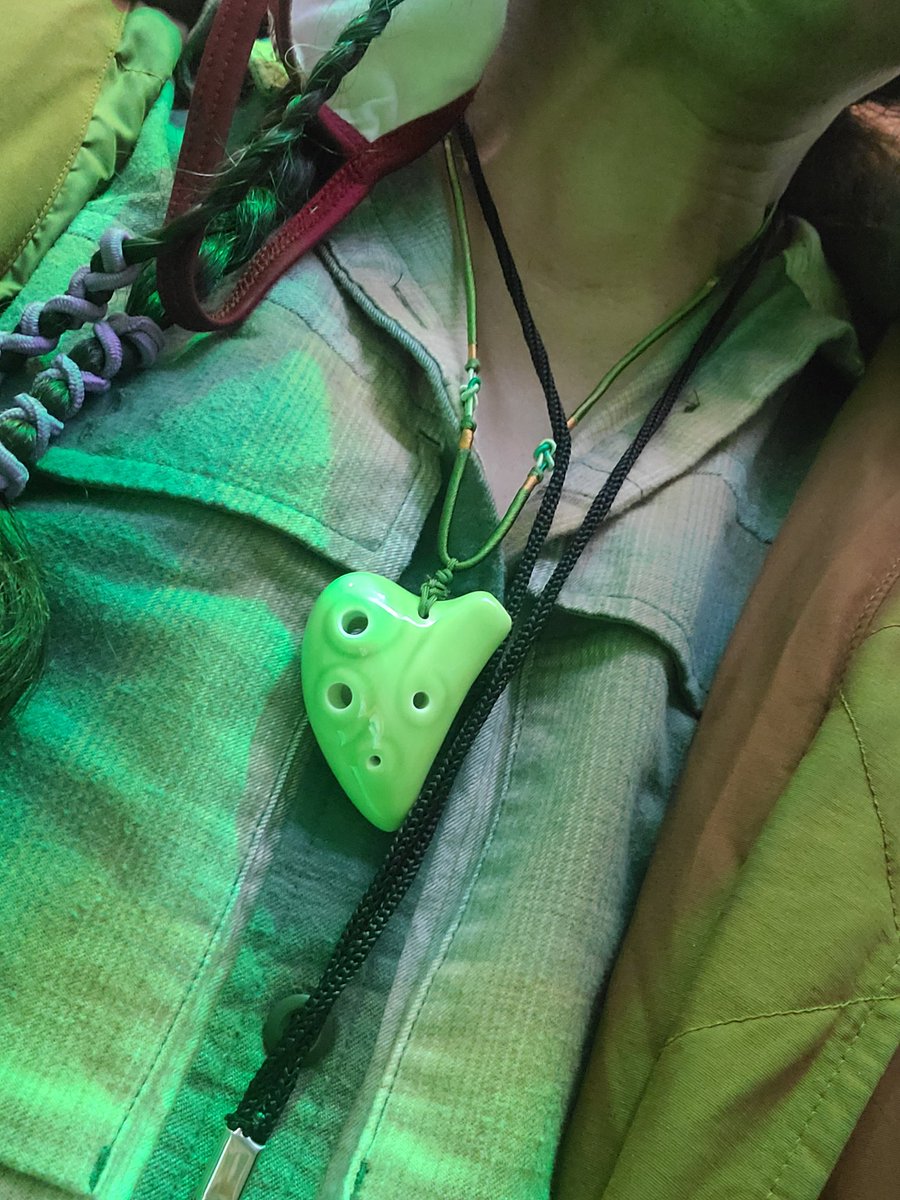 BardOfMany's tweet photo. Bought another instrument. Because...reasons...😅
#ocarina #smol #tinymusic #bardlife https://t.co/uI9wXrQCGp