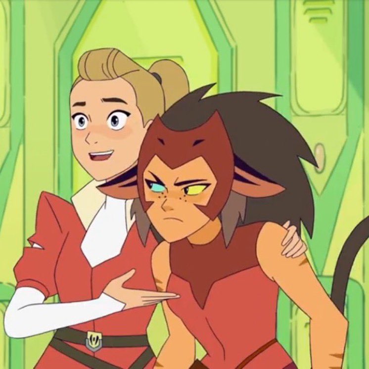sunmoonduos's tweet photo. Our Sun and Moon duo of the day is Adora (sun) and Catra (moon) from Shera!! https://t.co/mudpv72roC