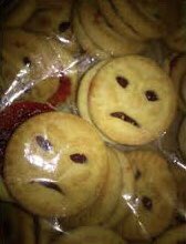 HashtagViajeros's tweet photo. Me compré un paquete de sonrisas y me vinieron con cara de orto, que se termine este año por favor! 🤣 https://t.co/pVci7QvQM0