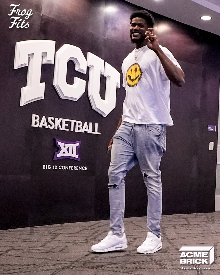 TCUBasketball's tweet photo. 𝓕𝓻𝓸𝓰 𝓕𝓲𝓽𝓼

#GoFrogs | #FrogFits https://t.co/UwOHR2WLRE