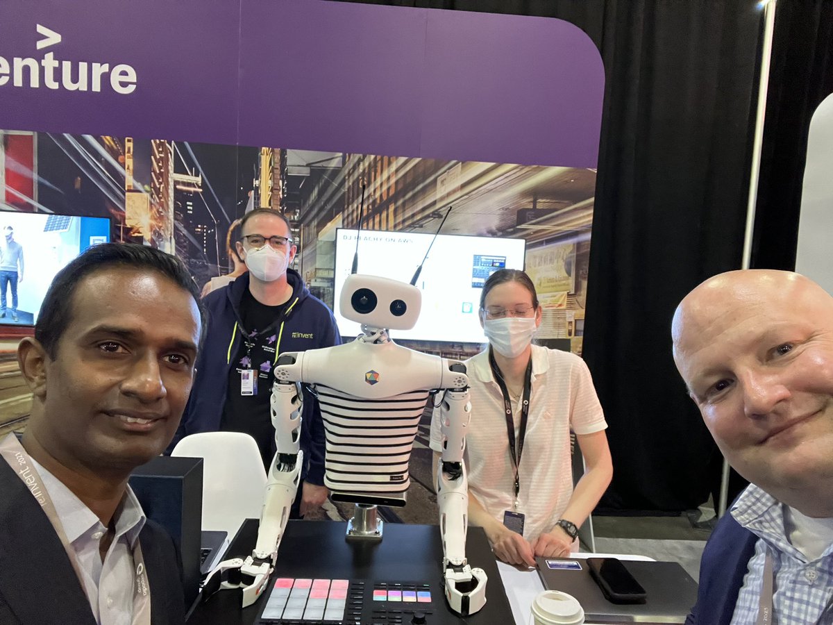 #reinvent is almost a wrap, got to checkout the next generation of <a href="/Accenture/">Accenture</a> #AWS powered DJ, with <a href="/KarthikSNarain/">Karthik Narain</a>