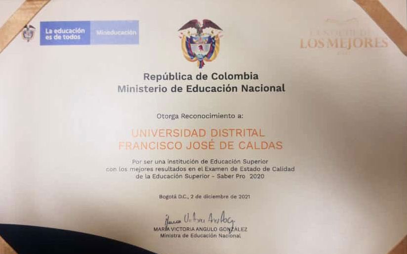 rgarciaduarte's tweet photo. En @udistrital  estamos muy contentos hoy en #LaNocheDeLosMejores con el reconocimiento a los mejores resultados en las pruebas Saber Pro 2020 #OrgulloUD 💪 https://t.co/EijTzgXxLu
