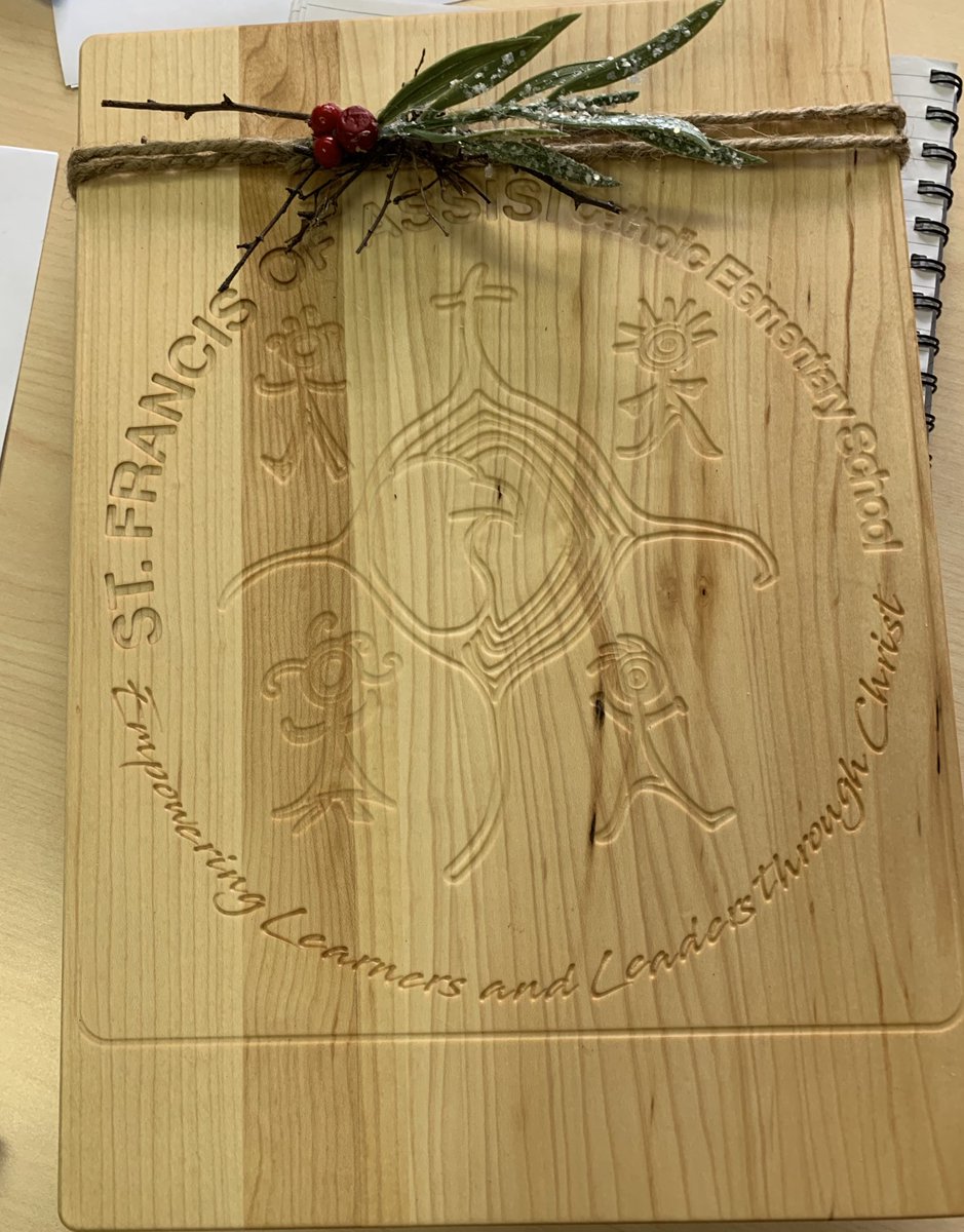 LaxdalKelly's tweet photo. Feeling blessed to be part of such a dynamic school! Our Christmas presents to our staff…made from Canadian wood! https://t.co/mNKNhXW21P