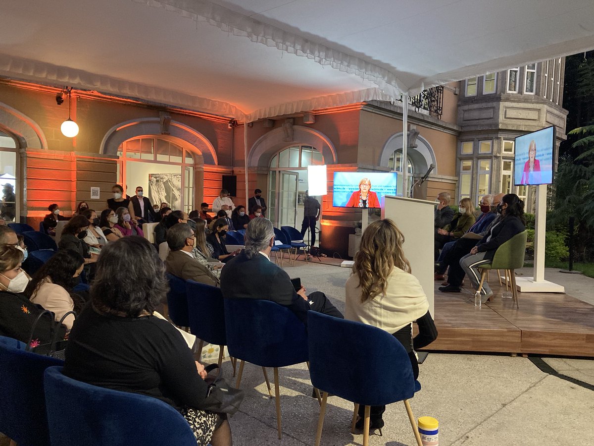 iki_iba's tweet photo. Tenemos la presencia del Secretario de Agricultura y Desarrollo Rural en el #CiclodeCierre #ProyectoIKIIBA @GIZMexico https://t.co/bioLVRao7q