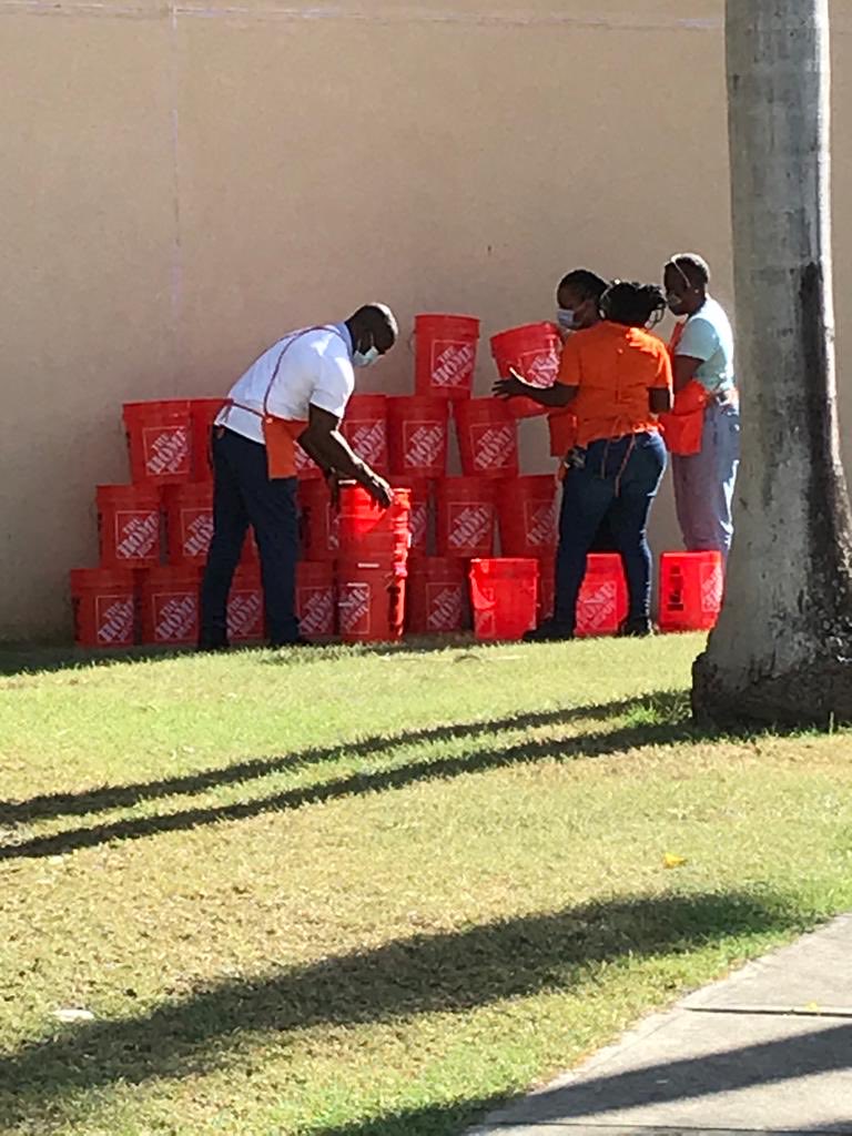 Destin Thompson tweet media