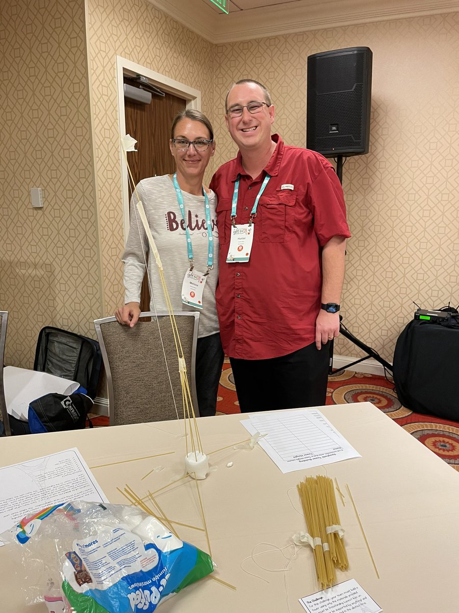 TESChallengeLab's tweet image. Great afternoon of learning at #giftED21 this afternoon! @TXGifted #TAGT #LotsOfLaughs #TeamworkMakesTheDreamWork