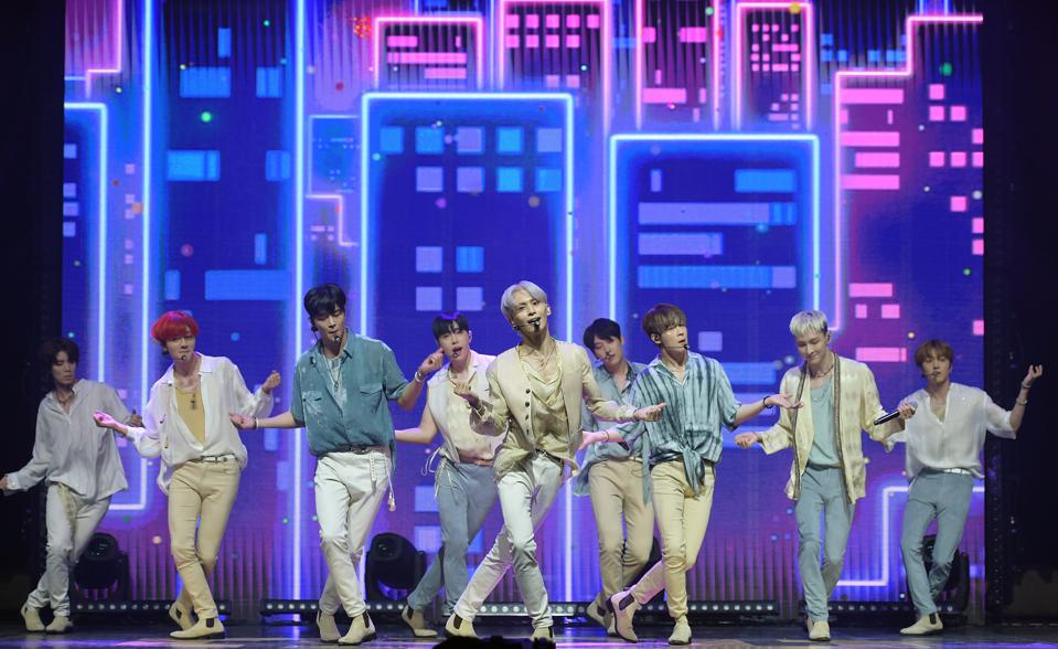 Forbes's tweet photo. SF9, Monsta X, Twice, Hwa Sa And BTS: This Week’s Bestselling Albums In Korea https://t.co/XfWwh5Xq3u https://t.co/4Xu511ga36