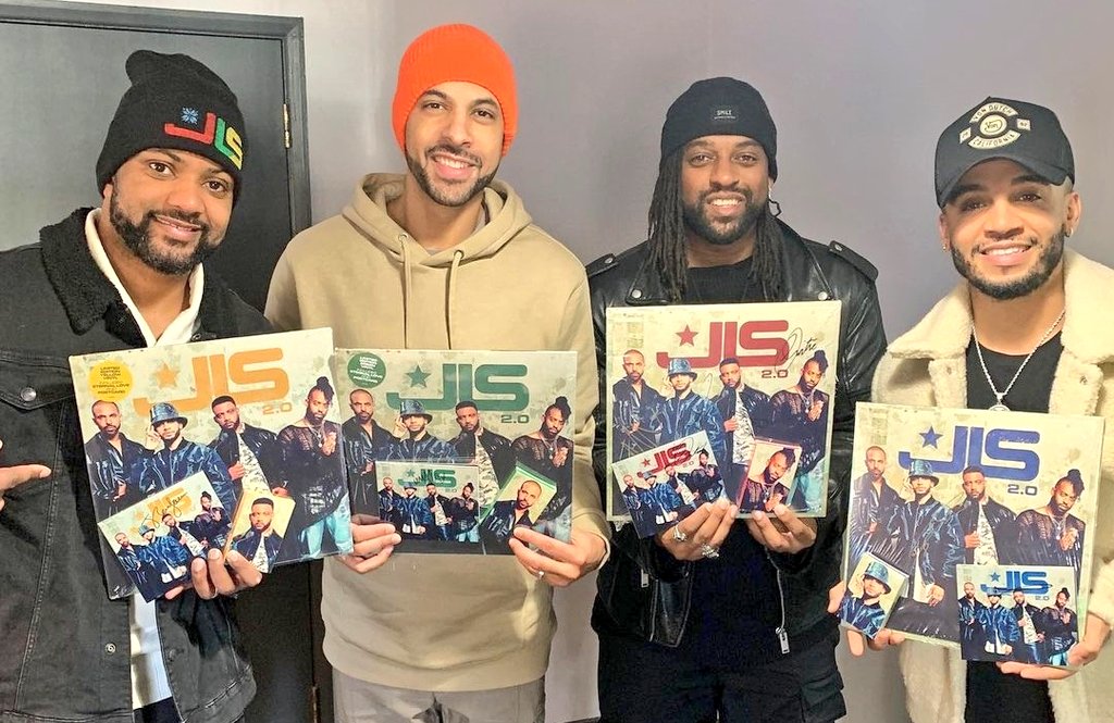 GraceMahergal's tweet photo. ๐๐๐ฆ ๐ฎ.๐ฌ ๐๐ฎ๐ฏ๐ ๐โค๐๐
โข
OUR BOYS ARE BACK!
โข
LIKE THEY NEVER LEDT AT ALL!
โข
#jlsnewalbum #jlster #jls https://t.co/EWcDUCzFMw