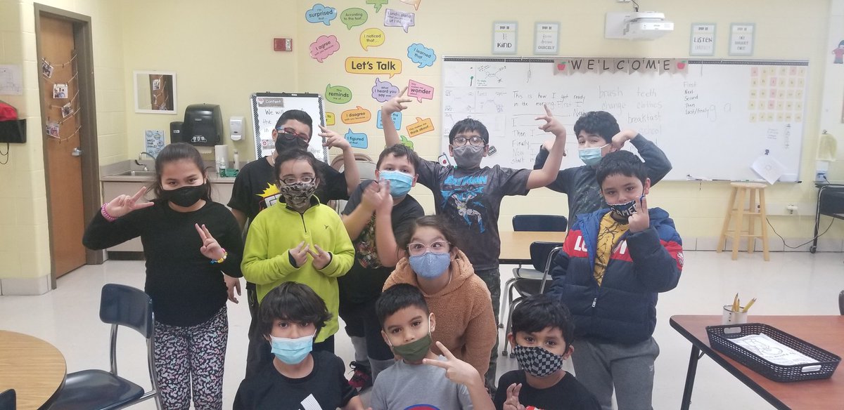 They saw pictures of other students hung in my class and asked to pose for a pic. Of course I let them. #d123 #d123han