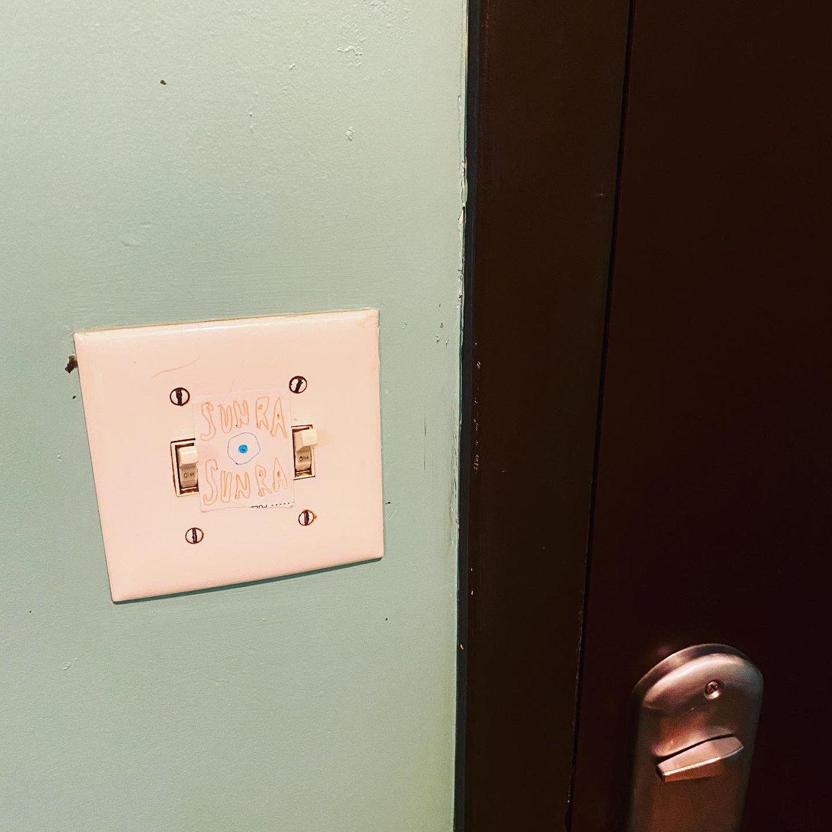 wcraghead's tweet photo. left a sticker in a crepe restaurant bathroom
#seedtoss #sunra #sunraspring #sunrawasright https://t.co/4PMOsfiXdq