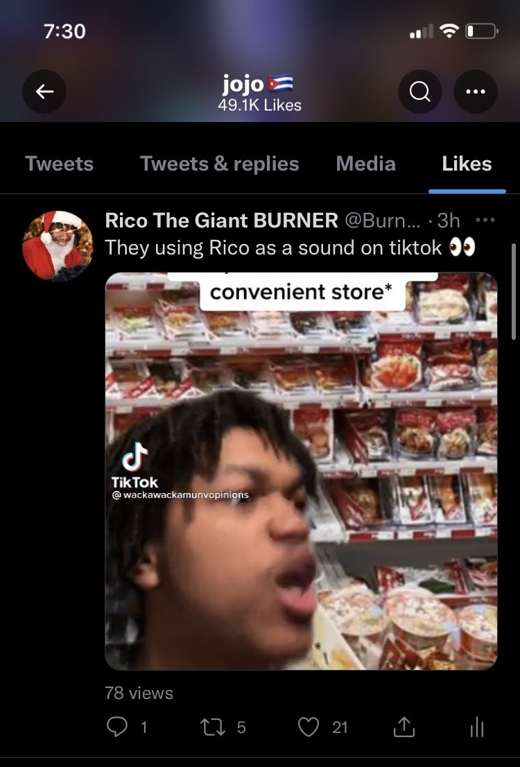 BurnerRico's tweet photo. Jojo showing some love to ya boy 🥲 https://t.co/NH9IhBSemT