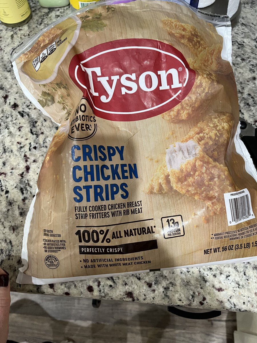 HotDogsandManis's tweet photo. @TysonFoods I purchased chicken strips and got a bunch of breading! #sodisappointed #dobetter #chickenstrips #notpopcornchicken https://t.co/Ksx1aDfZiE