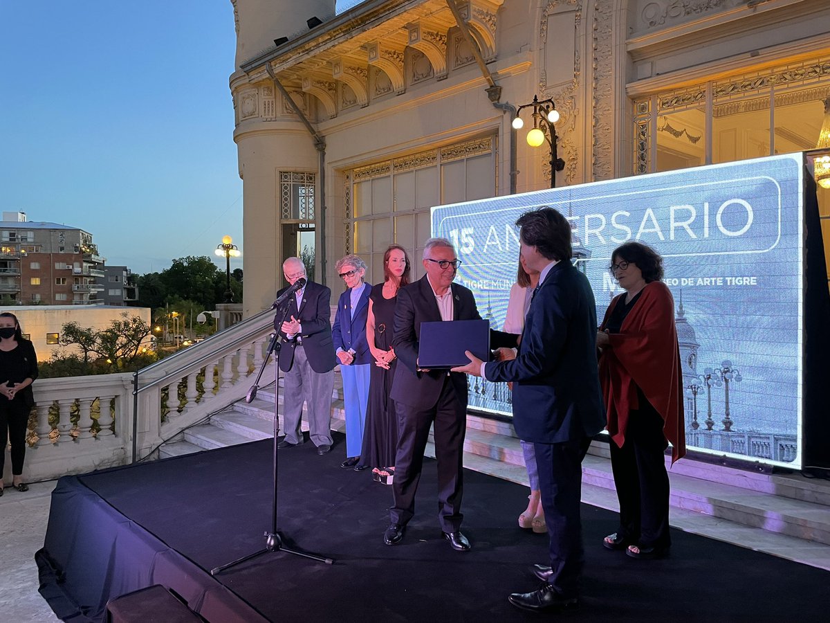 ZamoraJulio's tweet photo. Estuve presente en la celebración del aniversario N° 15 del @MuseoArteTigre, un espacio emblemático para el intercambio cultural y resguardo del acervo histórico tigrense. ¡Sigamos disfrutándolo y cuidándolo entre todos! https://t.co/bqEfqdriKF