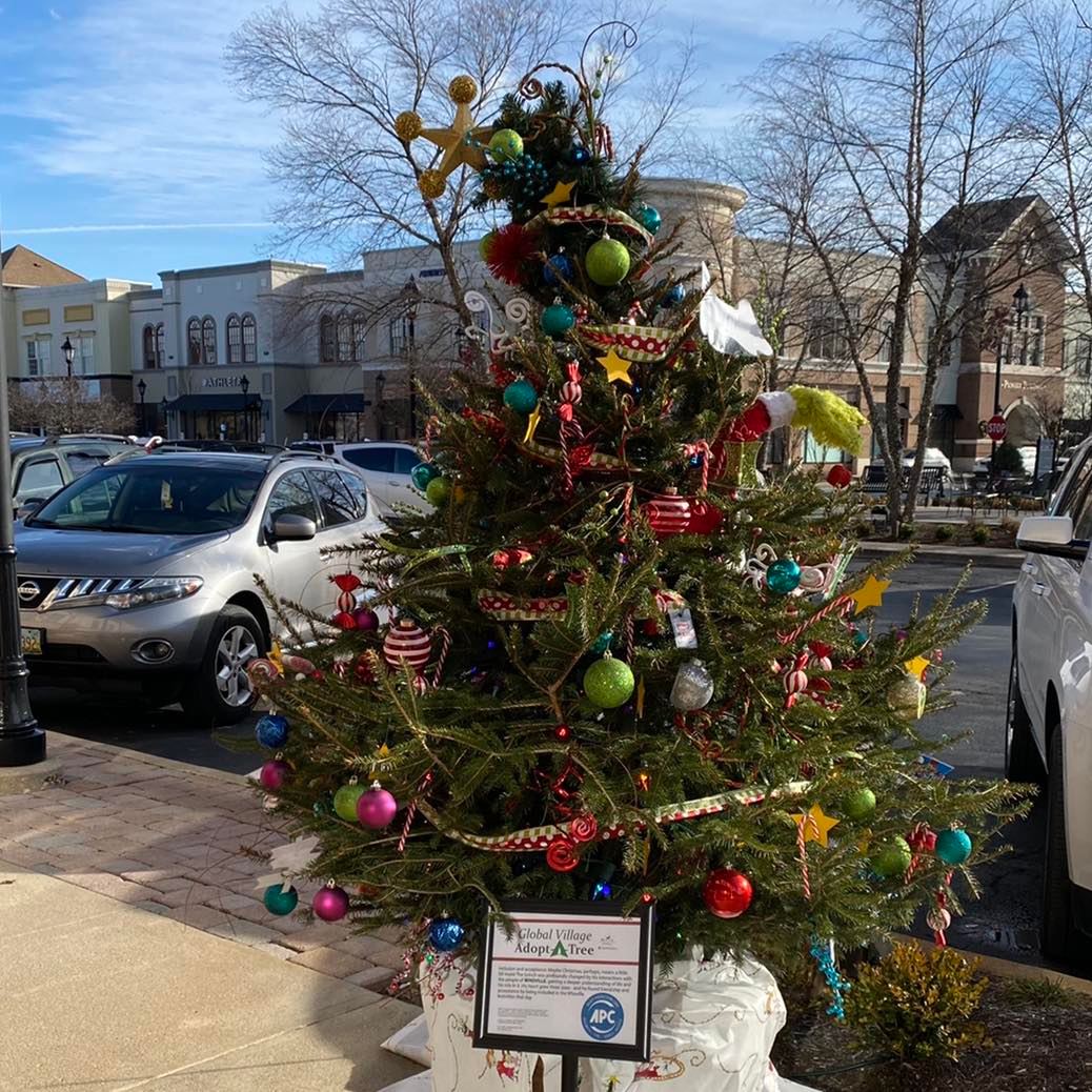 LevisCommons's tweet photo. #AssetProtectionCorporation understood the assignment
#GlobalVillage #AdoptATree #LevisCommons #holidayseason #familyfriendly #celebrate #kindness #celebratedifferences https://t.co/2pxhwispqZ