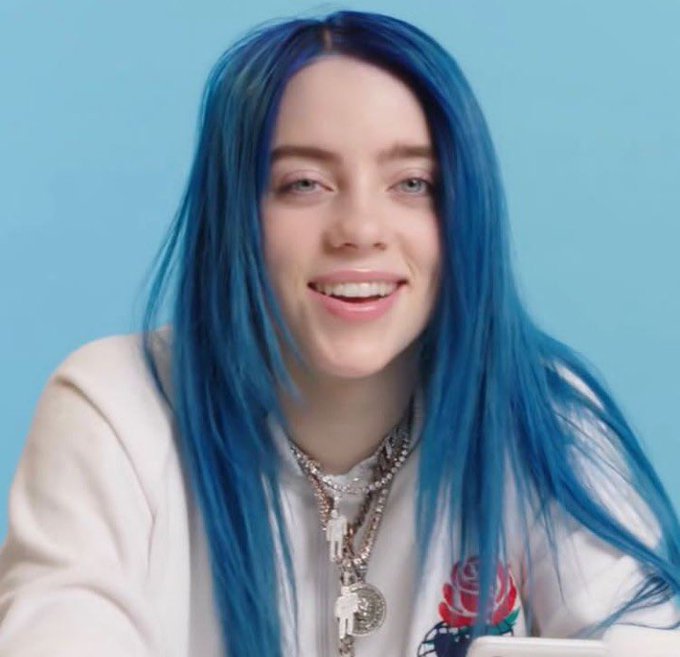 Billie Eilish' new brunette hair sends fans into a frenzy Billie Eilish' new brunette hair sends fans into a frenzy