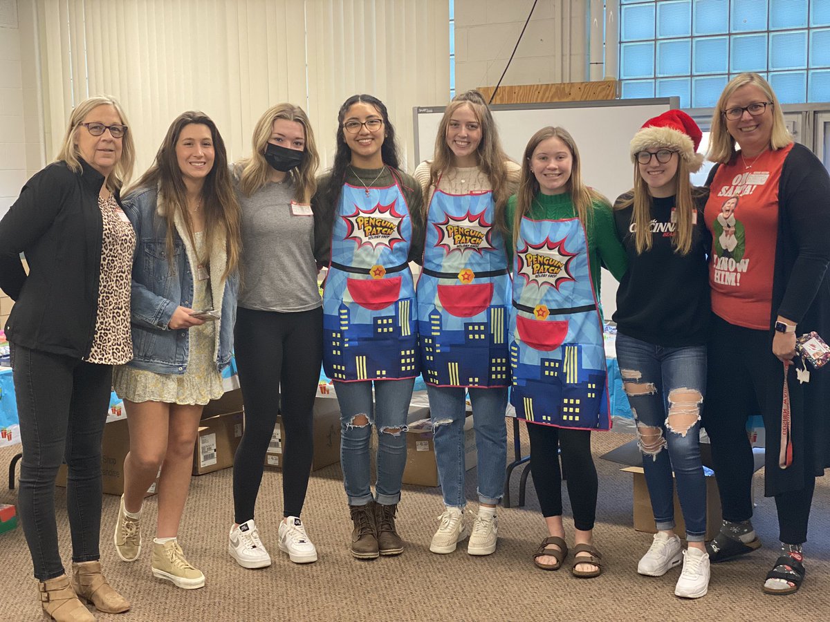 MrsRammelGHS's tweet photo. Exhausted from our first day at this yearβs βSantaβ shop at Marr Cook. One more day there and then doing the shop at Spaulding next Thursday and Friday. We all worked HARD today. @GoshenWarriors #promfundraiser #classof2023 #loveourjuniors https://t.co/MtAN2WBBsX