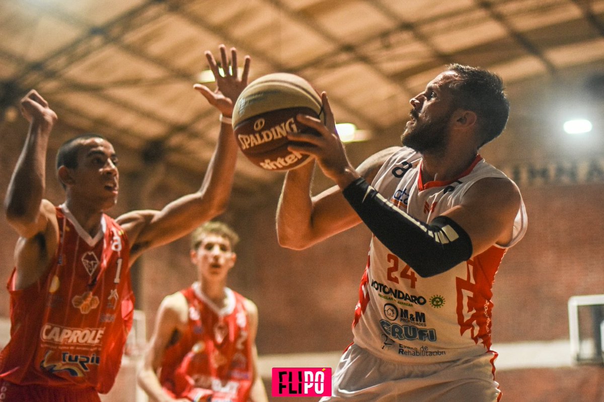 fliposports's tweet photo. #DTA I 👉🏻 Resultado del primer tiempo entre @cawelcomeuy 30 - 25 @montevideobbc 🏀👇🏻.

@5x5_basket @basketuniversal

𝑺𝒐𝒎𝒐𝒔 𝒊𝒎𝒂𝒈𝒆𝒏, 𝒔𝒐𝒎𝒐𝒔 𝒅𝒆𝒑𝒐𝒓𝒕𝒆. 📸 https://t.co/Nyq80RYQQ4