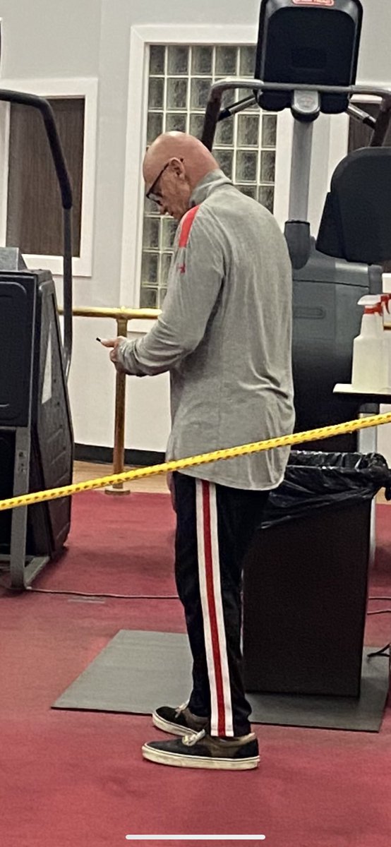 JoeSav3's tweet photo. @notthefakeSVP sighting https://t.co/QXOK9pjuJo