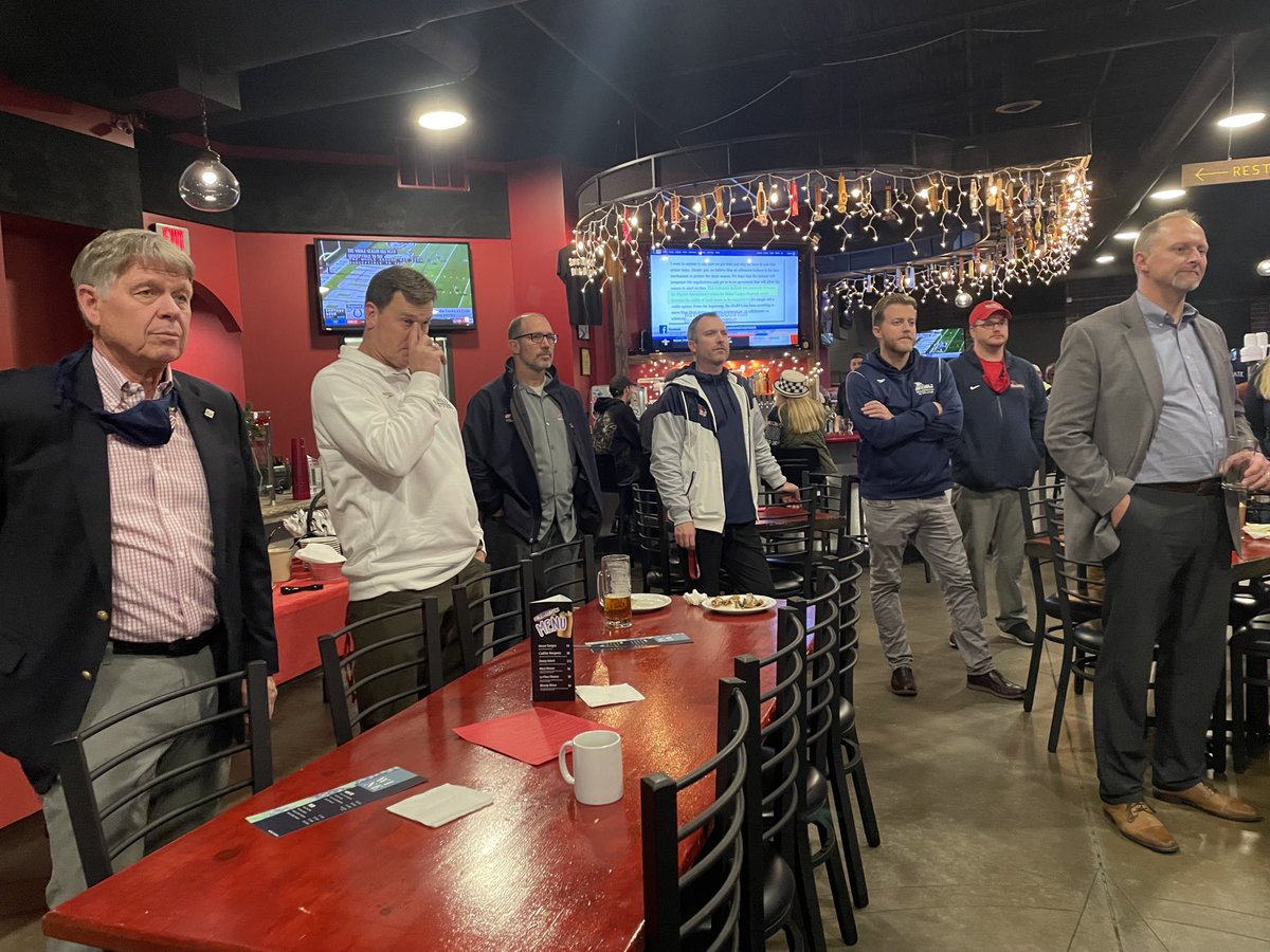 Angela Pohl tweet media