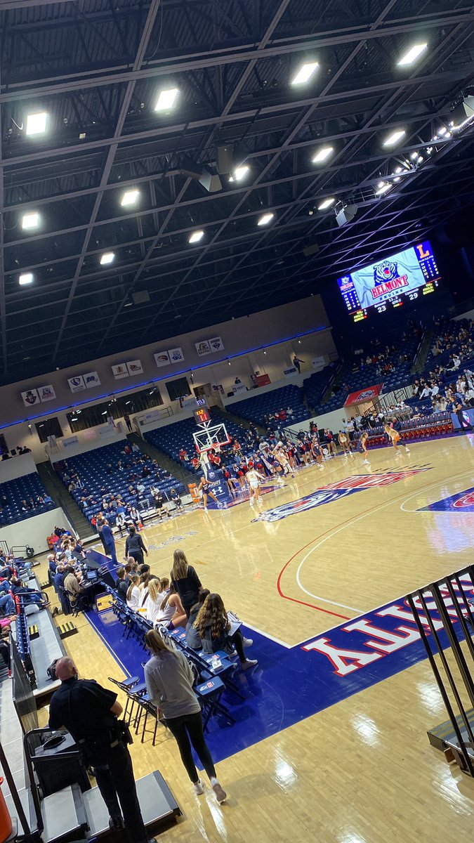 MTCSWBB's tweet photo. Out on a school night to watch a great game!!! @BelmontWBB @LipscombWBB @MTCSAthletics https://t.co/3so9RbkzzO