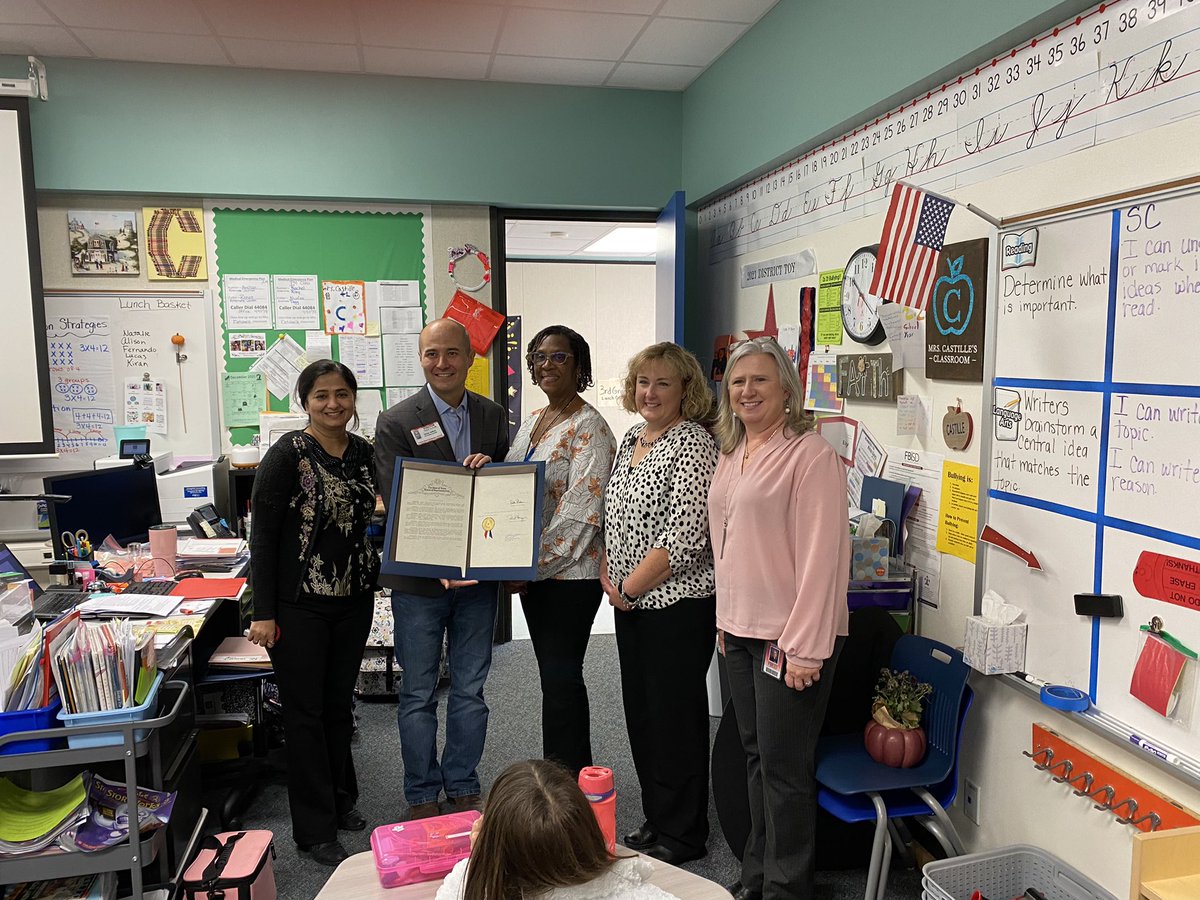 Colony Bend Elementary tweet media