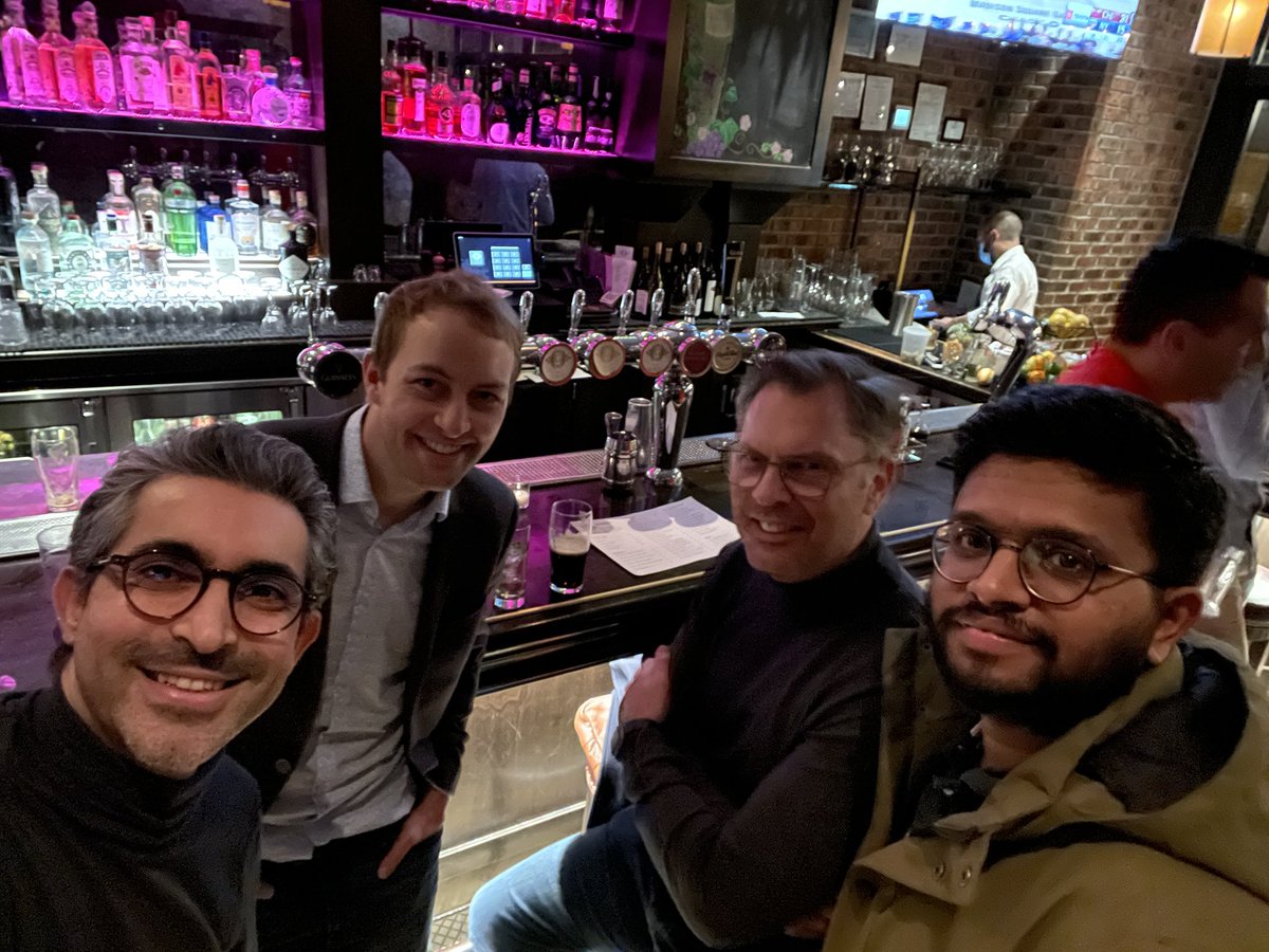 AmineKorchiMD's tweet image. RSNA brings people and company together !

@pixylmedical &amp;amp; @cerebriu : 2 european #HealthTech startups discussing (dissecting) brain MRI #AI and medical devices ventures

Absolute intellectual delight ! #RSNA21