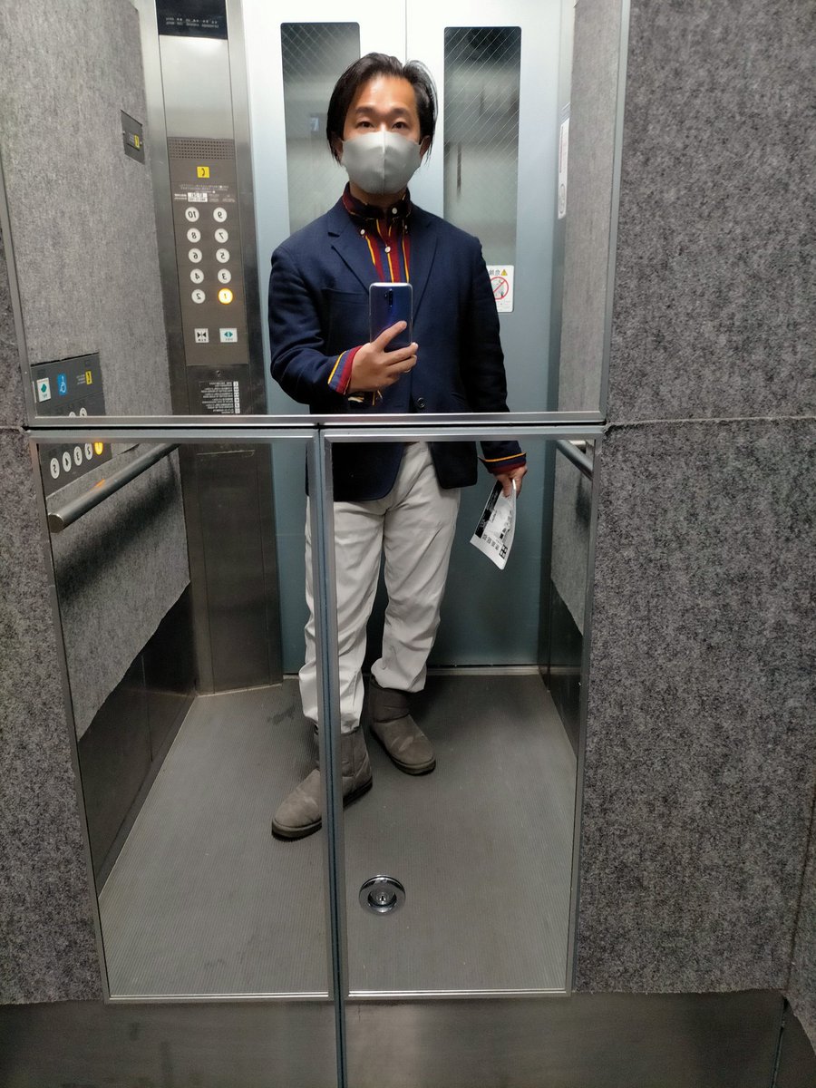 SatoshiFujimura's tweet photo. 今日の挨拶活動&チラシ配布は #空手家 らしくこの格好で
母校 #聖光学院 #横浜 の校訓 #BeGentlemen を胸に
光空会 平塚道場 体験会 詳細
https://t.co/QUB40271nS
光空会の練習の様子
https://t.co/g5chYDUfd7
「光は生命であり、意志であり、創造主であり、愛である」
#光空会 #あるがまま https://t.co/HtiYdusdA2