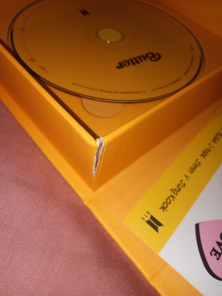 onlymaelma's tweet photo. WTS!!!READY INDONESIA!!
Album BTS Butter Cream damage
*Album only 160.000*
- Out box damage samping
- Photobook
- Lyric cards
- Instan photo card
- Photostand
- Graphic sticker
Dom Kediri, Jatim.Bisa 🍑

#wts #albumbutter #albumonly #wtsalbum  #albumbts  #btsbutter #butter #PTD https://t.co/JnUaPTvRqX