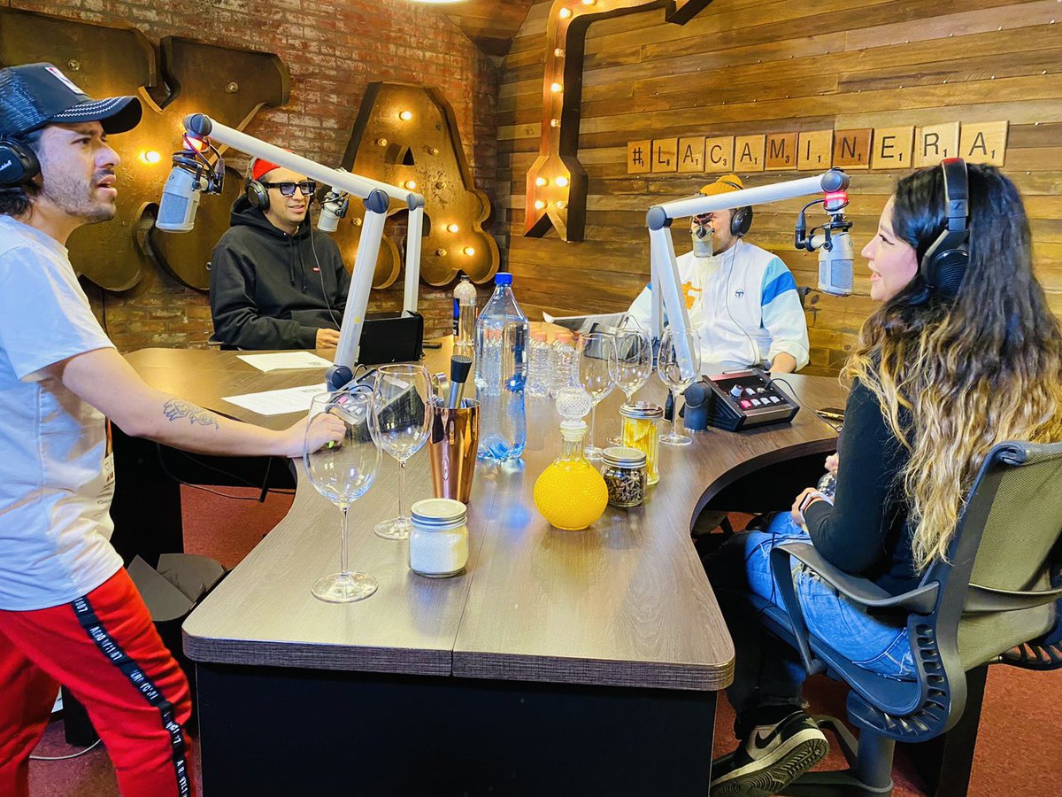 ExaFM's tweet photo. Β‘No te pierdas la entrevista con #Noritha en #LaCaminera π₯π₯π₯! Con @elcapiperez, @fran_hevia y @Fer_Gay π€ͺ En el 104.9 FM π»
π²https://t.co/N9FMUogVez https://t.co/CRrlWbfqr8