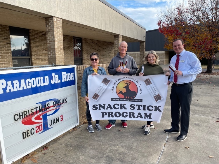 psdrams's tweet photo. PJHS recently received a donation of venison snack sticks for their backpack program from Arkansas Hunters Feeding the Hungry. This outstanding organization received a grant from the Greene County Community Foundation to make these donations possible. https://t.co/EZnE7zlmUE
