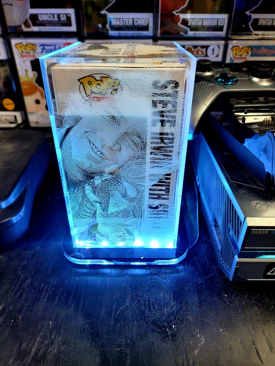A_XERPT's tweet photo. Just got in this custom case for our Steve Irwin https://t.co/BCazkIM25F