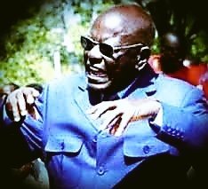 PaulPaulus13's tweet photo. https://t.co/ZMHXsHmTXz
#Mliswa said he can make Paul“disappear”sent threatening text message: “Why cant u just tok to me as we had agreed.“I suggest u stick 2 my advice Paul b4 its 2Late…plenty skeletons in your wardrobe,WARN U🛑it &NOW”
#WestwoodCase #TembasVictims
#Justice🇿🇼 https://t.co/2mCTF1p8ao