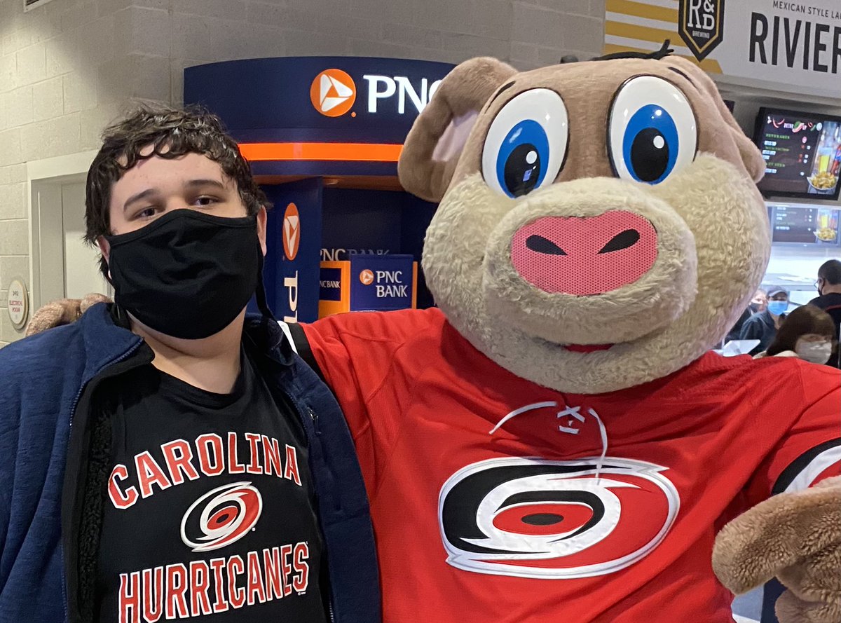 marcpassey's tweet photo. #CANIACSMILES https://t.co/EN3XkRq5Kh