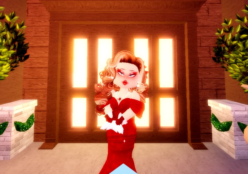 Omqitzpandahere's tweet photo. Feeling Christmas All Around ✨ #royalehigh #royalehighchristmas #rhchristmas21 https://t.co/K4LgpcPpMw