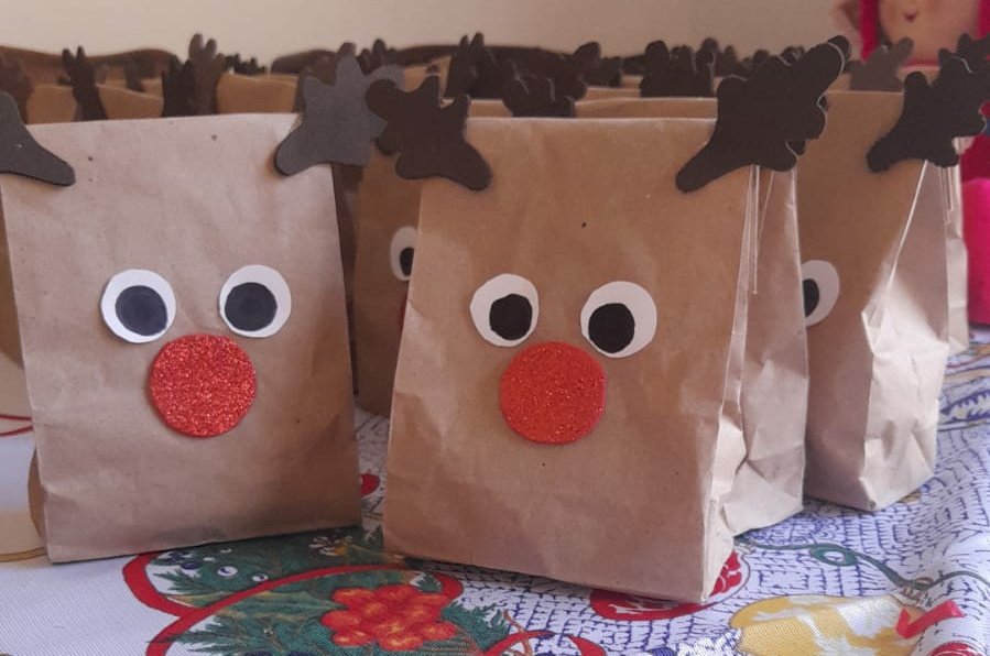 BEATRIZBERNAL26's tweet photo. Cierre Navideño @PTA_Colombia 2021,en la Escuela Normal de Cartagena con #BúhoRapé #ABCCulinario #EnlaENSCITodosSomosPTA
#MaestrosHeroicos @seceducacionctg @Olgaelvira @DPulecio @LondonoYerry @AlcaldiaCTG @DIANAECHAVARRIA @EvelynAriza2 @Mineducacion #PTAmeTransForma https://t.co/kfTnCwYvQb