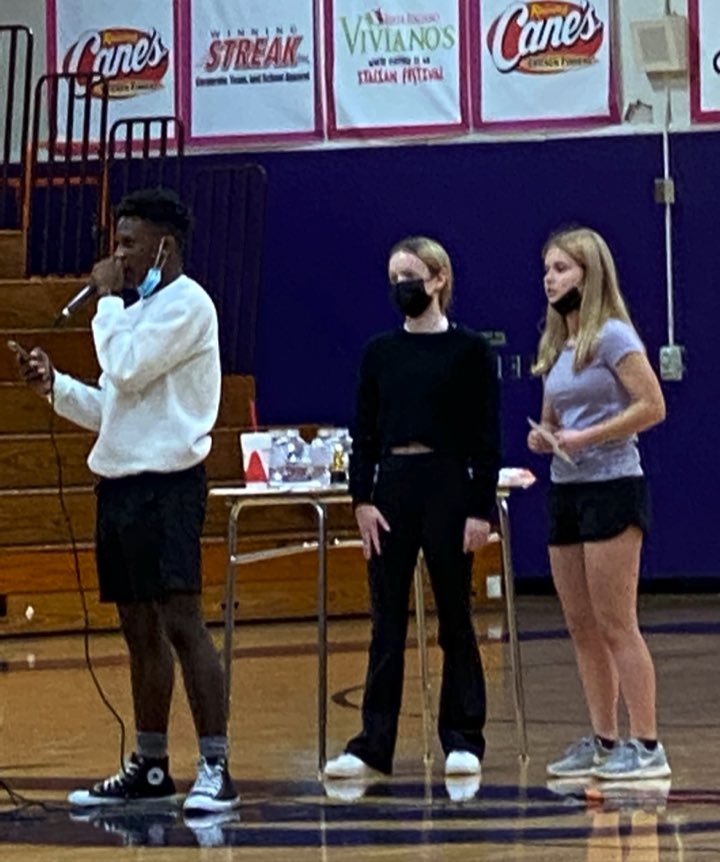 CoachJParks's tweet photo. Proud of this girl and the event she helped build! Raised over $500 for Childrens Miracle Network!! https://t.co/rJOZ8GqzqN
