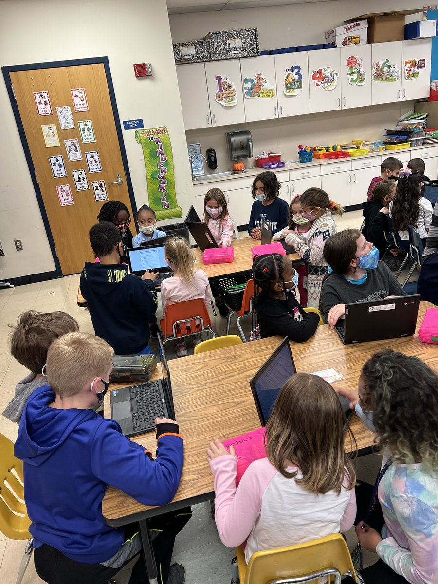 BUDDIES are back! <a href="/MillerHeightsES/">Miller Heights Elementary School</a> kindergarten students are happy to meet with our 4th grade buddies to help us get ready for Sharpen the Paw Day later this month!