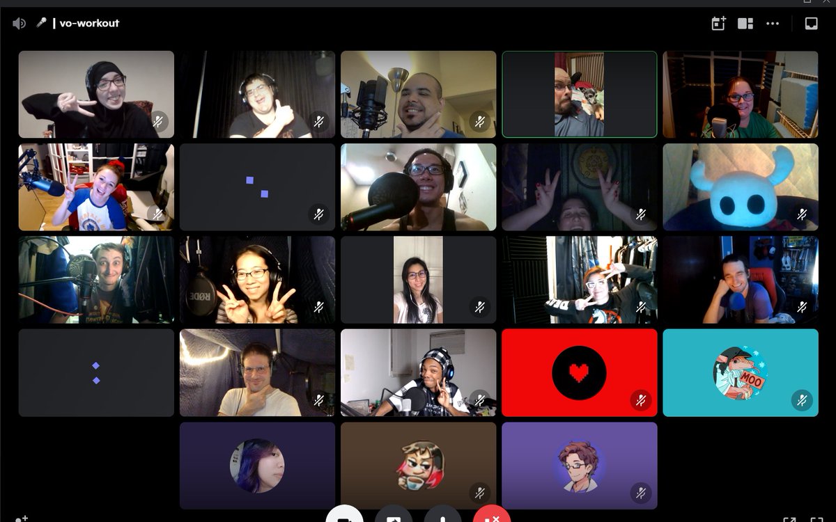 dustyfeeney's tweet photo. 💪💪😍😍Flexing our adr skills tonight in the VO Workouts!! Woohoo!! Look at all these amazing people!! https://t.co/Q9CtHB1dRv