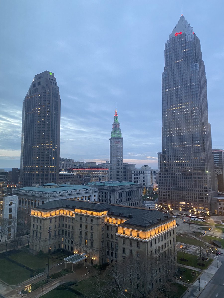 So good to have been able to visit our <a href="/WeAreAMS/">AMS</a> Cleveland office for client meetings and end of year celebrations - seeing everyone in 3D was amazing!