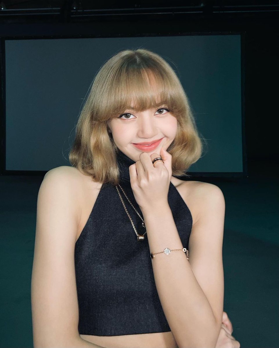 I vote #MAMAVOTE #lisa