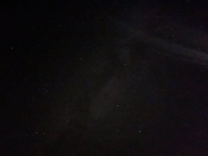 he sent me pictures of the sky because he knows i love stars🥺 https://t.co/TcaI9AVbwJ<a href="/tag/newprofilepic"class="tags"><span>#newprofilepic</span></a>